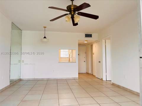 2880 NE 203rd St 28B, Aventura FL - photo 6 of 12