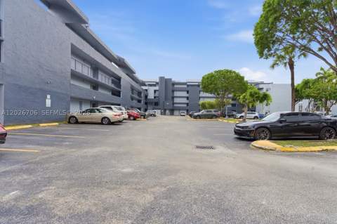 210 Fontainebleau Blvd 402, Miami FL - photo 10 of 13