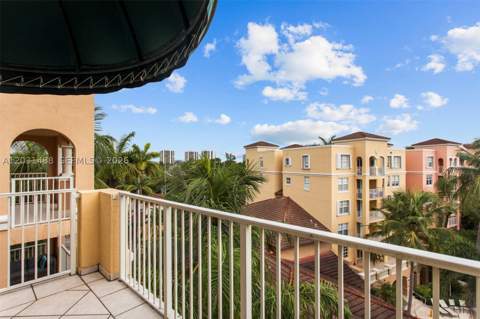 19701 E Country Club Dr 5604, Aventura FL - photo 9 of 17