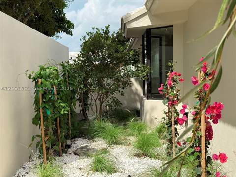 8845 SW 176th Ter, Palmetto Bay FL - photo 24 of 82