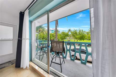 260 Ocean Dr 12A, Miami Beach FL - photo 19 of 38