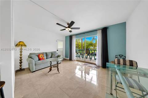 260 Ocean Dr 12A, Miami Beach FL - photo 7 of 38