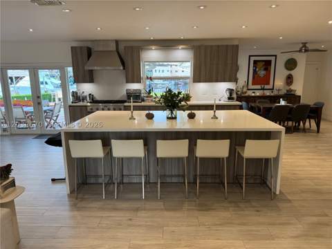 13305 Biscayne Island Ter, North Miami FL - photo 11 of 49