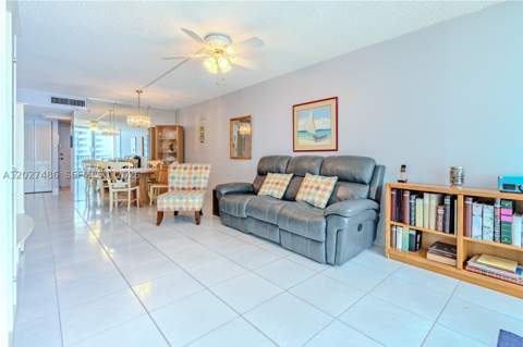 2655 Collins Ave 603, Miami Beach FL - photo 15 of 64