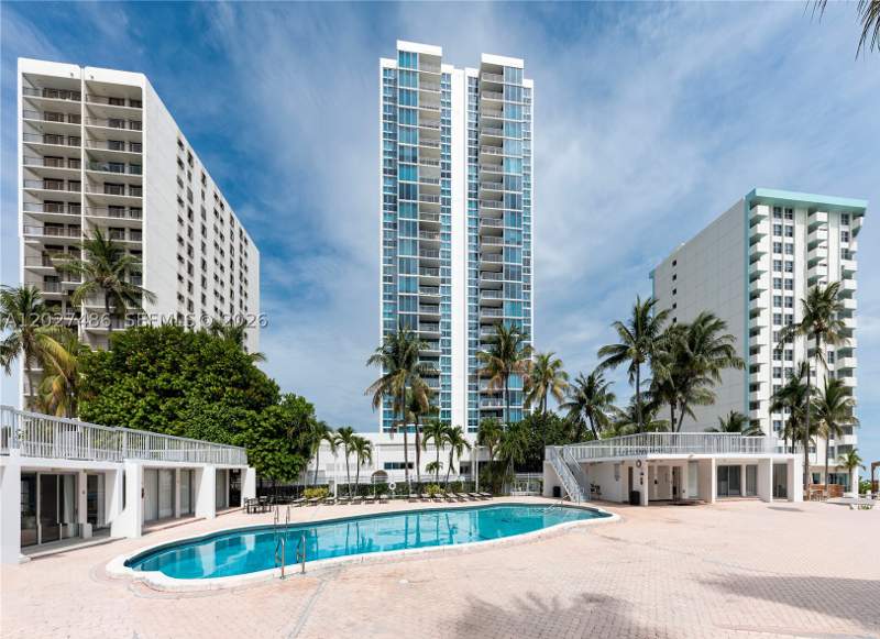 1 bedroom Condominium at 2655 Collins Ave 603, Mirasol Ocean Towers Cond, Miami Beach — photo 4