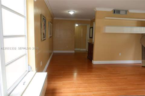 1850 NE 169th St 312, North Miami Beach FL - photo 8 of 26