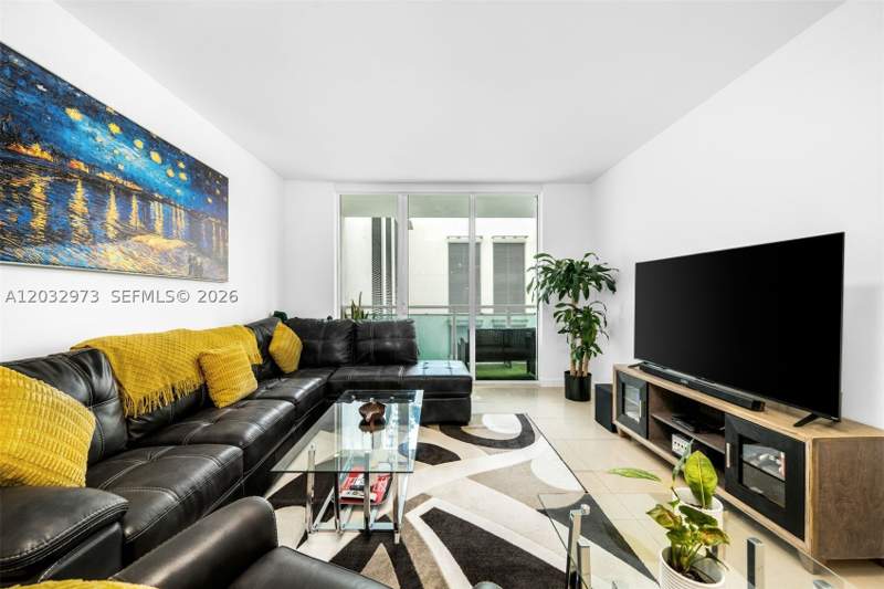 1 bedroom Condominium at 950 Brickell Bay Dr 803, The Plaza 851 Brickell Co, Miami — photo 3