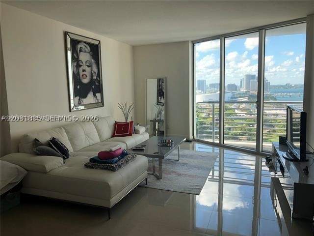1 bedroom Condominium at 325 S Biscayne Blvd 2824, One Miami West Condo, Miami — photo 2
