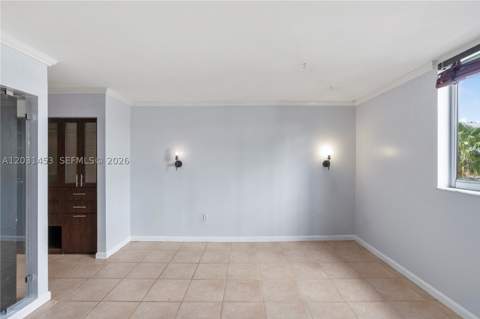1605 Bay Rd 503, Miami Beach FL - photo 12 of 31