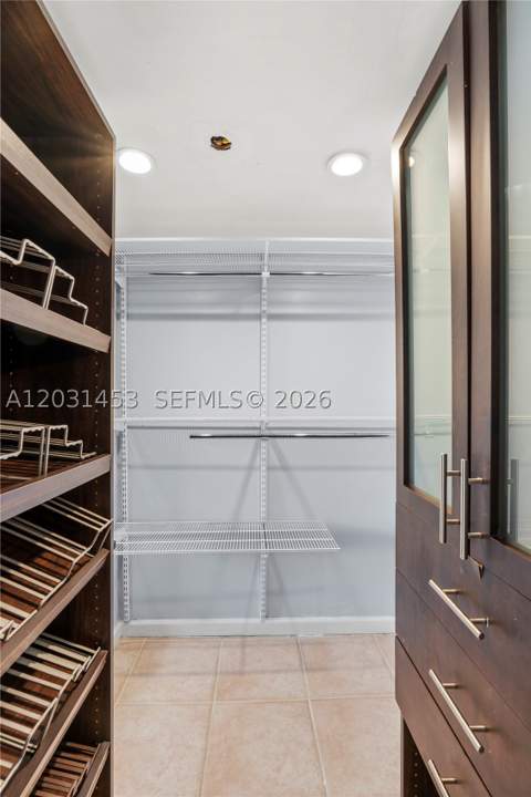 1605 Bay Rd 503, Miami Beach FL - photo 15 of 31