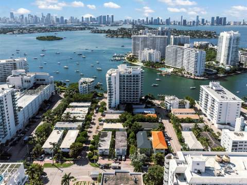 1605 Bay Rd 503, Miami Beach FL - photo 21 of 31