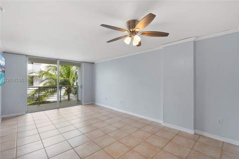 1605 Bay Rd 503, Miami Beach FL - photo 7 of 31