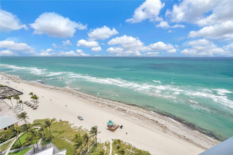 1 bedroom Condominium at 18201 Collins Ave 2008A, Trump Royale Condo, Sunny Isles Beach — photo 4