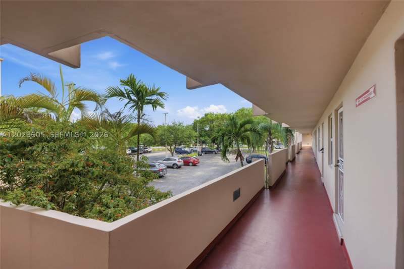 2 bedroom Condominium at 1501 NE 191st St C217, Rolling Green Condo C, Miami — photo 3