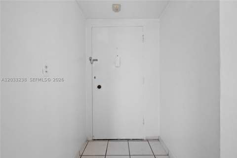 8001 Byron Ave 3C, Miami Beach FL - photo 18 of 30