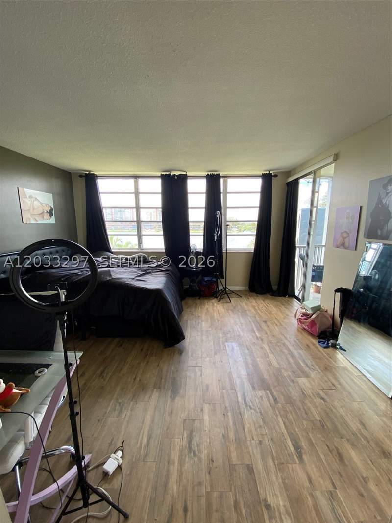 2 bedroom Condominium at 1660 NE 191st St 413-1, Jade Winds Group Allamand, Miami — photo 5
