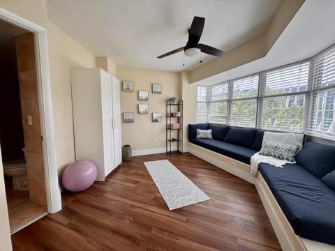 1881 Washington Avenue 4a, Miami Beach FL - photo 8 of 18