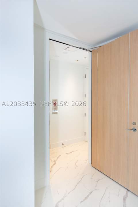 15701 Collins Ave 1403, Sunny Isles Beach FL - photo 17 of 70