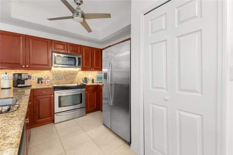 1200 NE 105th St 27, Miami Shores FL - photo 10 of 33