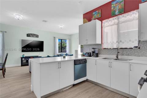 32008 SW 199th Pl, Homestead FL - photo 12 of 60