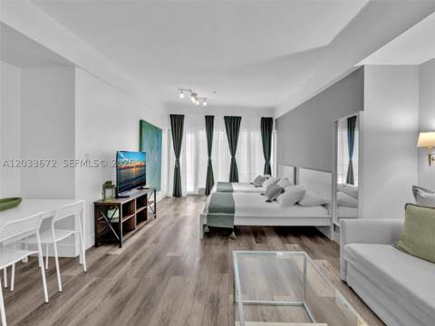 1052 Ocean Dr C203, Miami Beach FL - photo 18 of 36