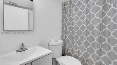 546 SW 1st St 603, Miami FL - photo 14 of 15