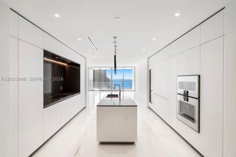 300 Biscayne Blvd Way 1904C, Miami FL - photo 11 of 48