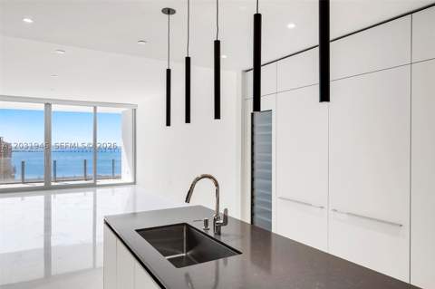 300 Biscayne Blvd Way 1904C, Miami FL - photo 13 of 48