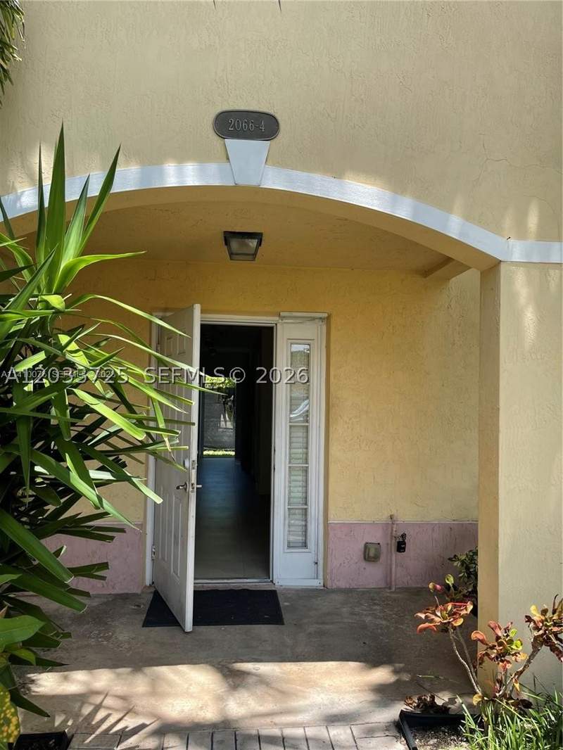 3 bedroom Condominium at 2066 NE 167th St 3-108, Aqua Vista Townhomes Condo, North Miami Beach — photo 3