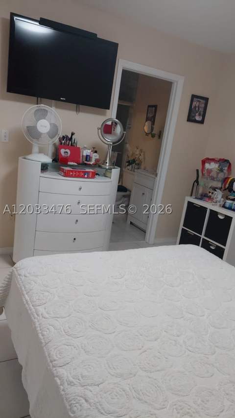 507 W 68th St 5, Hialeah FL - photo 10 of 16