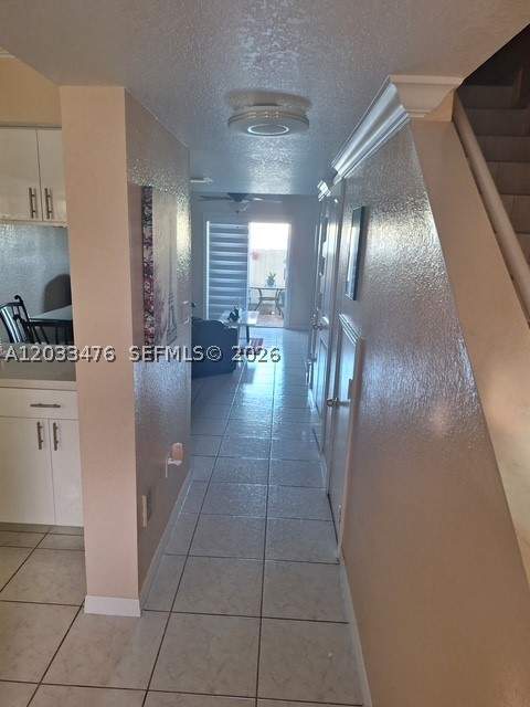 2 bedroom Townhouse at 507 W 68th St 5, Colonial Townhomes Condo, Hialeah — photo 2