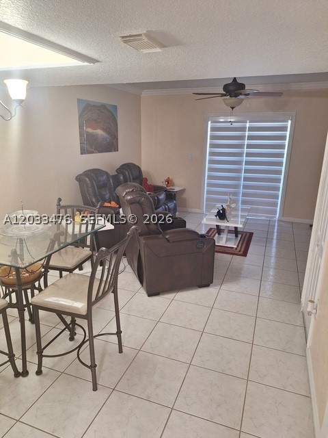 2 bedroom Townhouse at 507 W 68th St 5, Colonial Townhomes Condo, Hialeah — photo 5