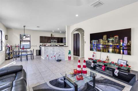 8894 W 34th Ave, Hialeah FL - photo 24 of 60