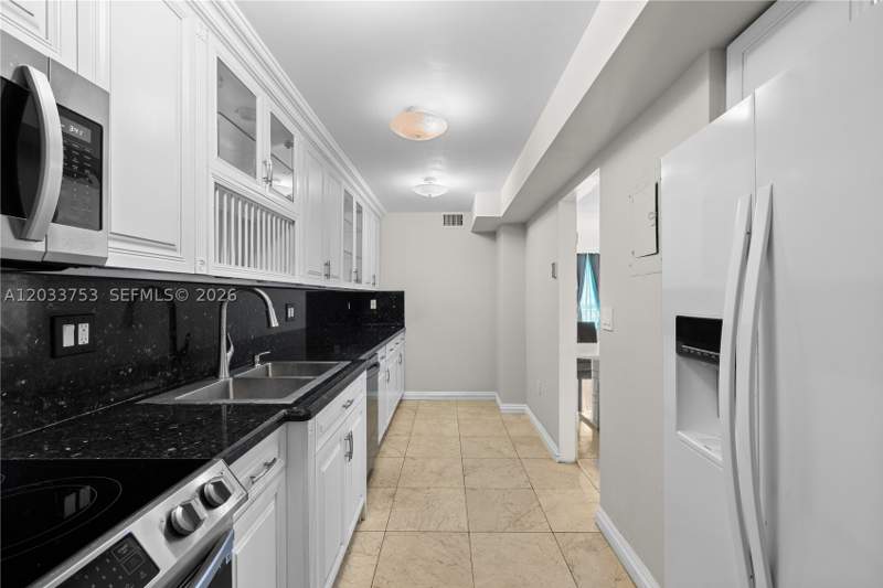 2 bedroom Condominium at 18011 Biscayne Blvd 902, Del Prado Marina, Aventura — photo 5