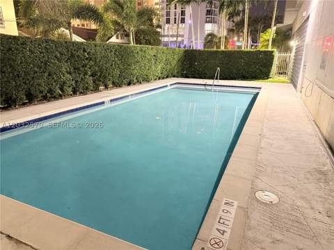 36 NW 6th Ave 601, Miami FL - photo 11 of 23