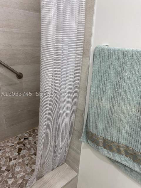 5601 Collins Ave 622, Miami Beach FL - photo 10 of 10
