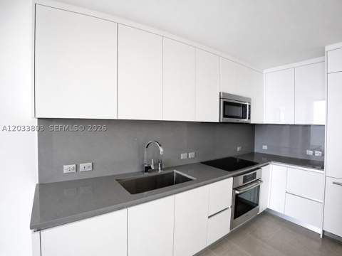 88 SW 7th St 2206, Miami FL - photo 13 of 42