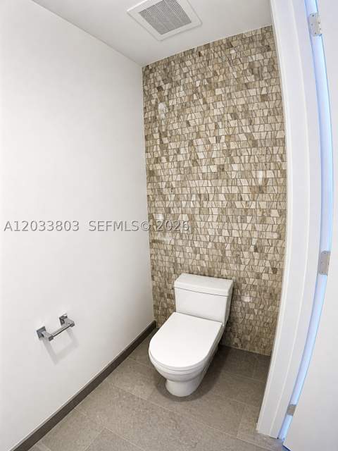 88 SW 7th St 2206, Miami FL - photo 18 of 42