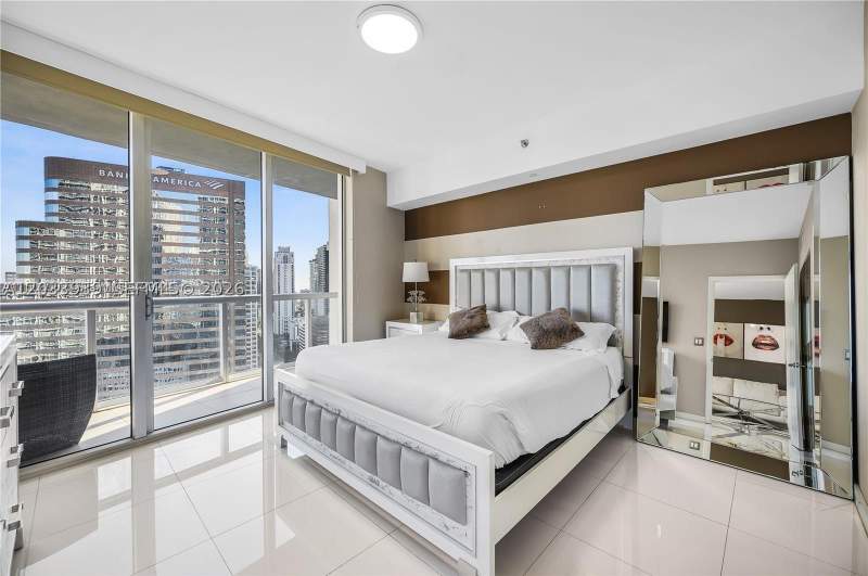 2 bedroom Condominium at 485 Brickell Ave 3109, Icon Brickell Condo No 3, Miami — photo 5