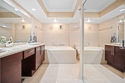 19101 NE 36th Ct 504, Aventura FL - photo 15 of 23