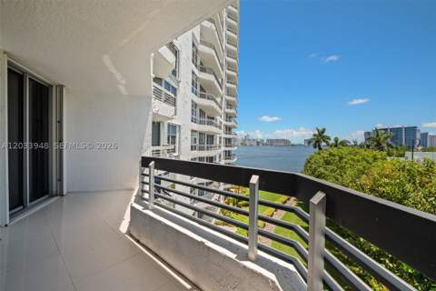 19101 NE 36th Ct 504, Aventura FL - photo 21 of 23