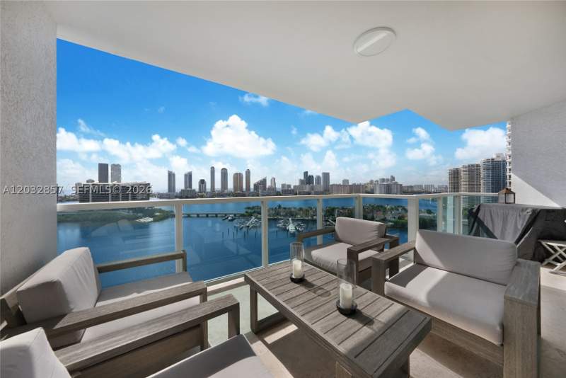 3 bedroom Condominium at 3201 NE 183rd St 1806, The Peninsula Condo, Aventura — photo 2