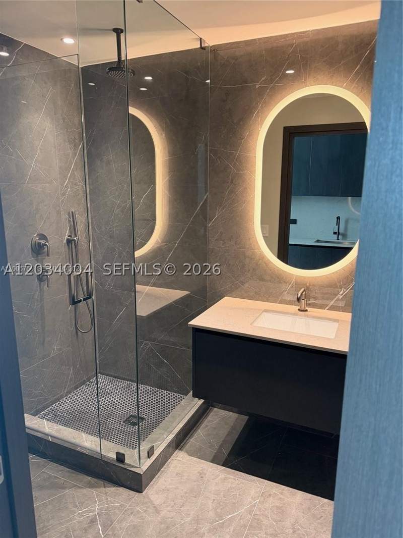 0 bedroom Condominium at 20 NE 11th St 3703A, Miami North, Miami — photo 2