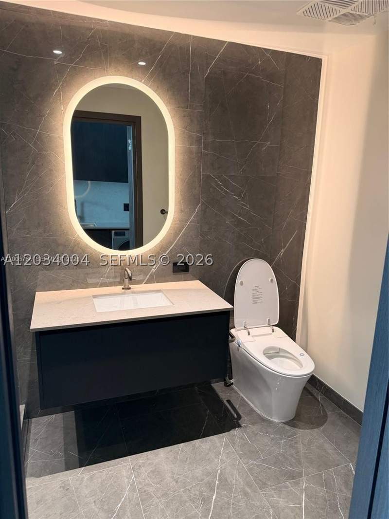0 bedroom Condominium at 20 NE 11th St 3703A, Miami North, Miami — photo 3