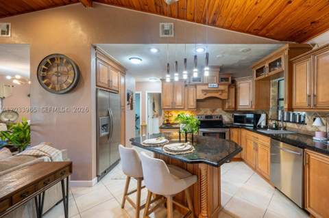 1760 NW 12th Ave, Homestead FL - photo 11 of 53