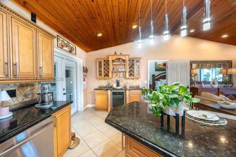 1760 NW 12th Ave, Homestead FL - photo 13 of 53