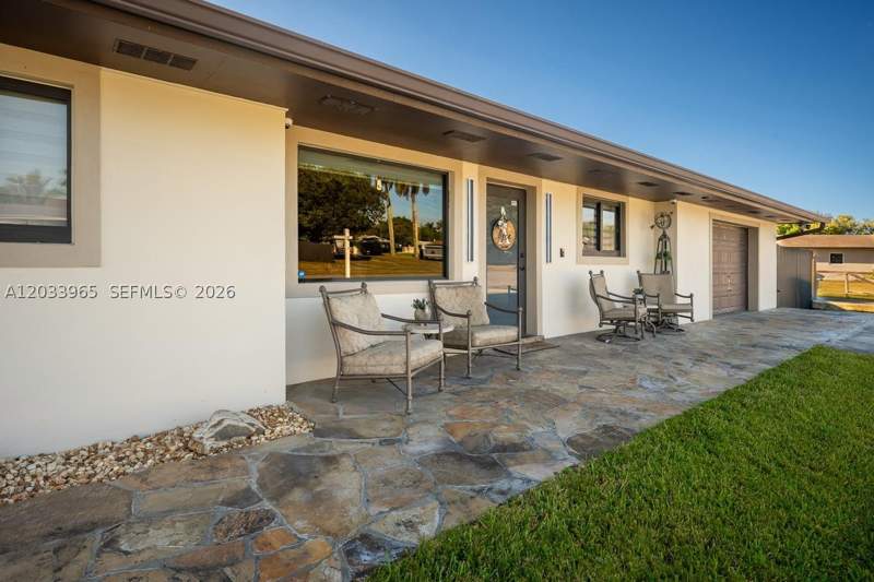 4 bedroom SingleFamilyResidence at 1760 NW 12th Ave, Homriv Subdivision, Homestead — photo 2