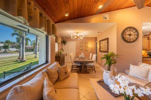 1760 NW 12th Ave, Homestead FL - photo 6 of 53