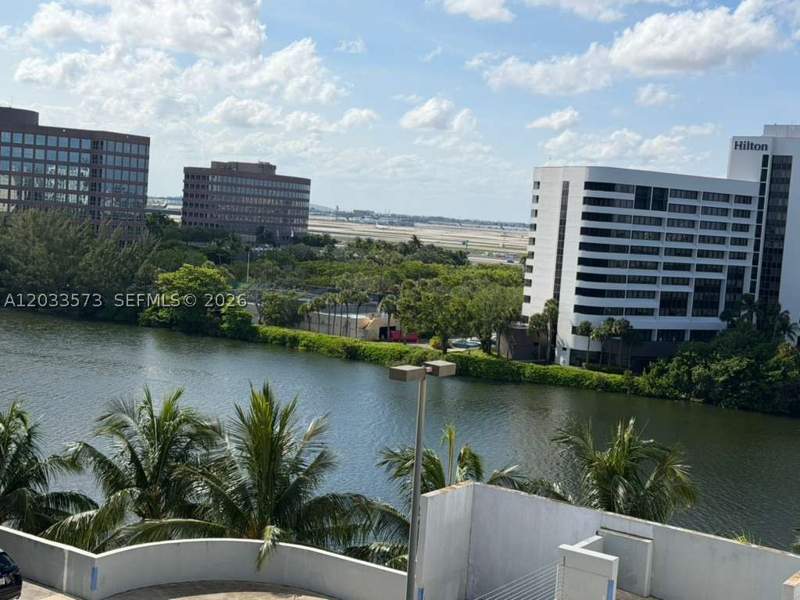 2 bedroom Condominium at 5091 NW 7th St 906, Blue Lagoon Condo, Miami — photo 3