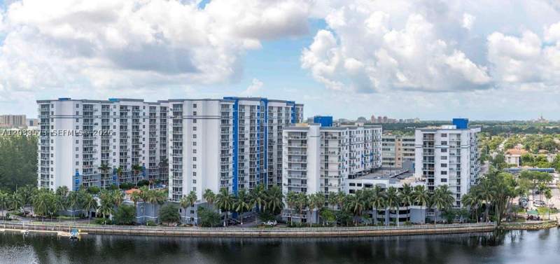 2 bedroom Condominium at 5091 NW 7th St 906, Blue Lagoon Condo, Miami — photo 5